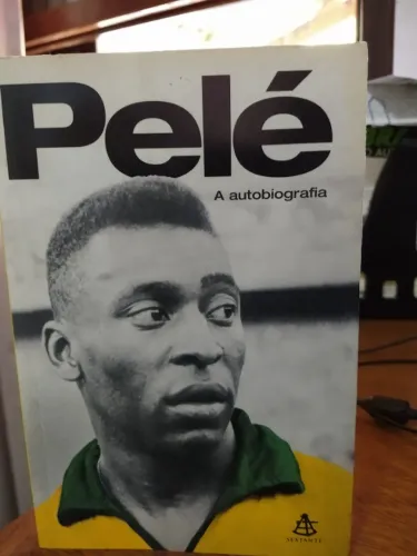 Livro Pelé A Autobiográfia