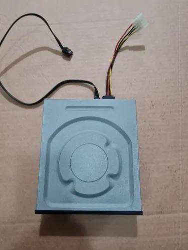 Gravadora de DVD ou CD Sata LiteOn 22X Preta
