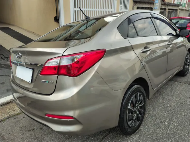 HB20 S automático 1.6 2018