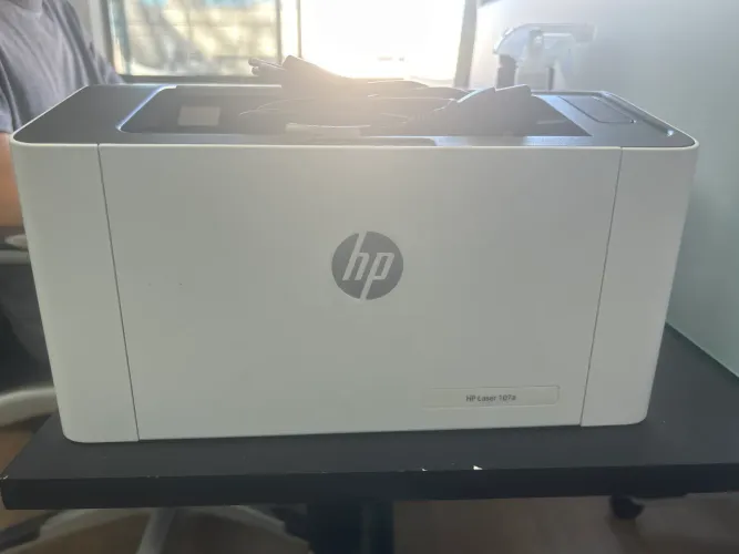 Impressora Hp Laser 107a em ótimo estado