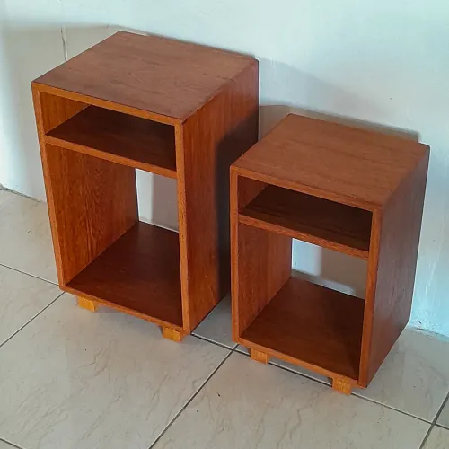 Mesinha de cabeceira