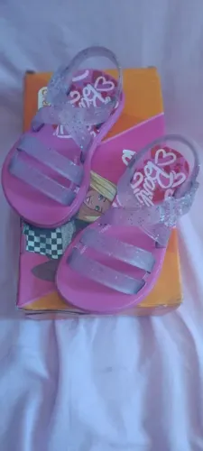 Sandálias Barbie Infantil Rosa