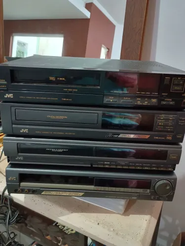 Lote de 7 Videos vhs/ler descrição 