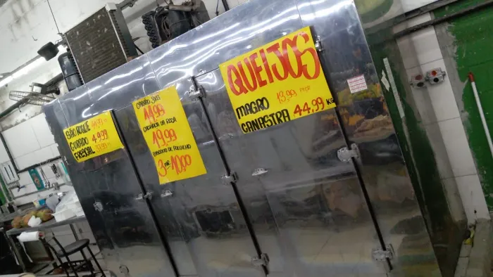 VENDE-SE CÂMARA REFRIGERADA 