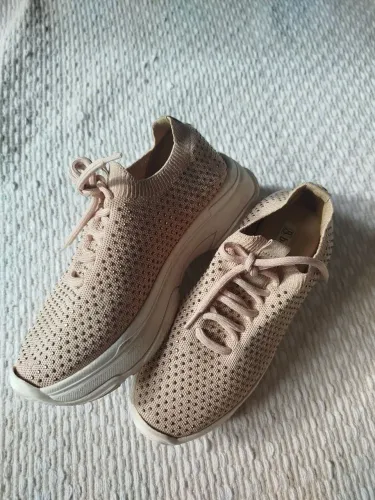 Tênis Feminino 37 brilhoso