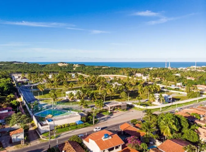 Condomínio Vila Flor - Lote de 280 m², lado sombra, pronto para construir por 254.500,00