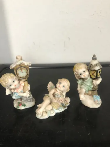 Tres anjinhos (Antiguidade)