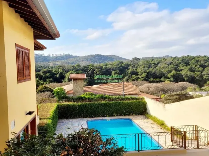 CHACARA MALOTA 600M² EM CONDOMINIO FECHADO . CASA COM 3 QUARTOS E 6 BANHEIROS À VENDA POR 