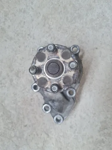 Bomba d'água Hyundai Hb20 2013.