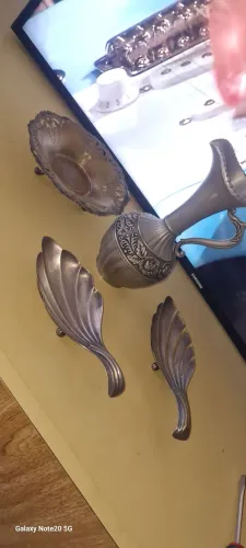 Conjunto de peças decorativas em prata