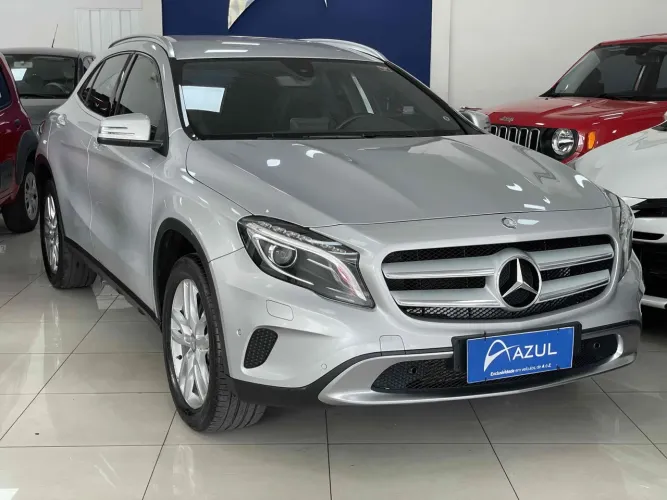 Mercedes-Benz GLA 200 Vis. Black ED. 1.6 TB 16V Aut. 2016
