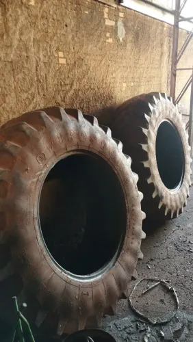 Pneu agricola 