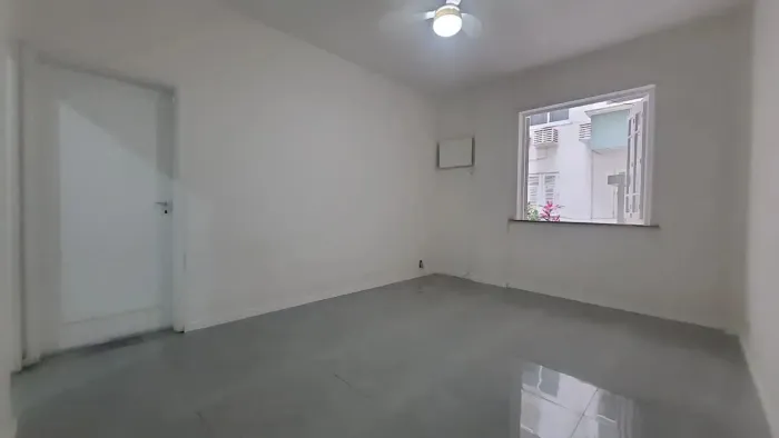 Apartamento em IpanemaApartamento em Ipanema