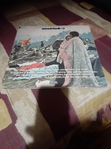 Lp album triplo importado WOODSTOCK