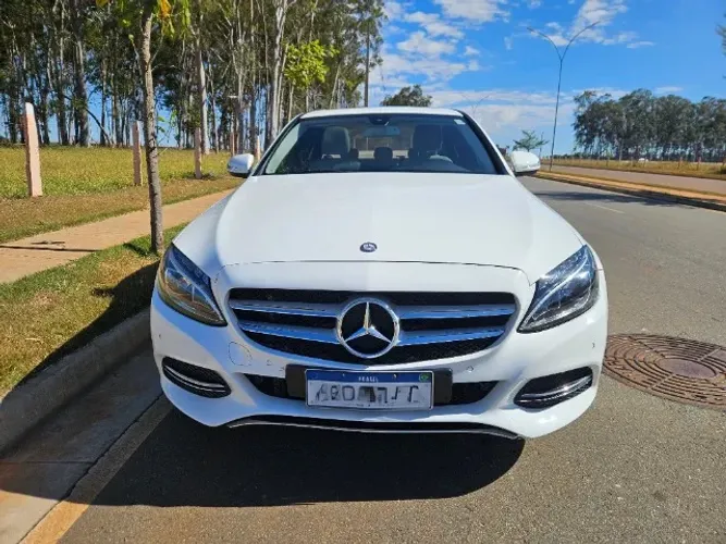 Mercedes-Benz C-200 Avantgarde 2.0 TB 16V 184cv Aut. 2015