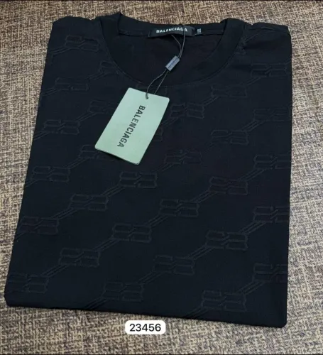 Camiseta Balenciaga Preta