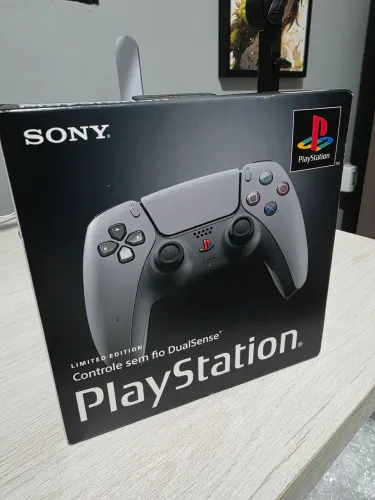 Controle DualSense Edição Limitada 30 Anos PS5