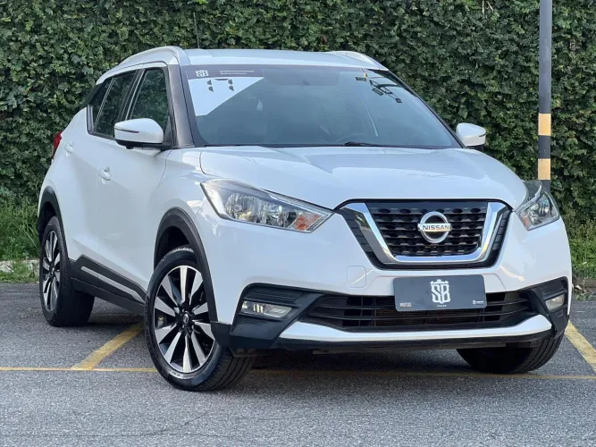 Nissan Versa SL 1.6 16V Flexstart 4P Aut. 2017