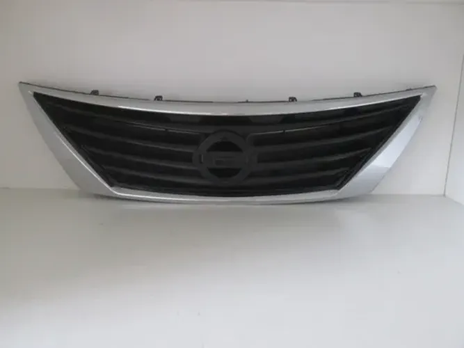 Grade Parachoque Dianteiro Nissan Versa 2010 Á 2014 Cp1972