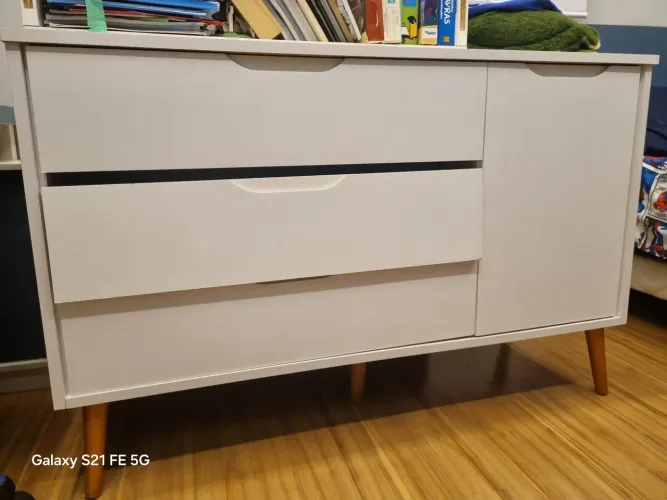 Cômoda Grande Branca - R$ 280,00