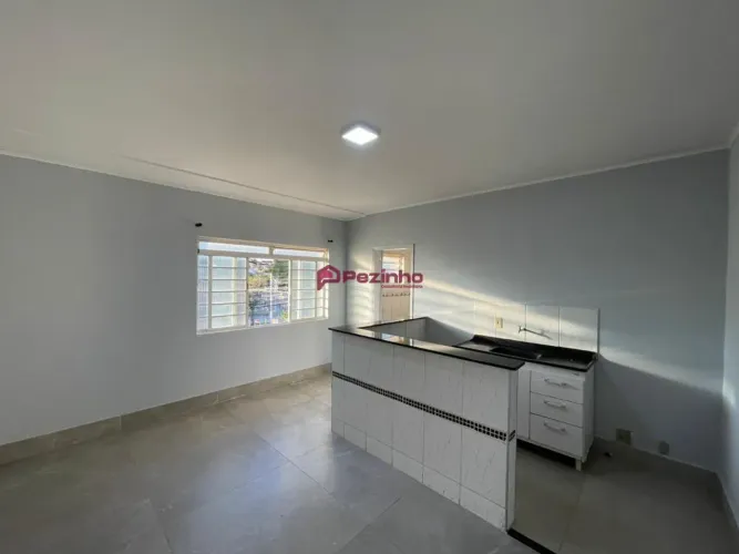Apartamento para alugar em Limeira, Vila Camargo, com 2 quartos, com 80 m², Escaleira