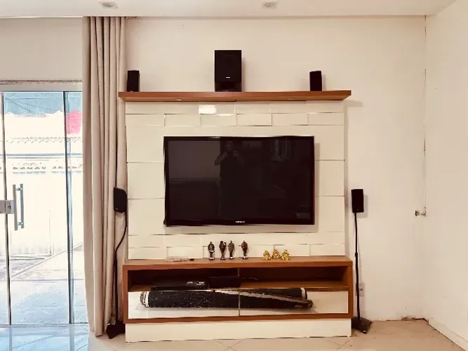 Rack tv / painel 1,60 altura x 1,80 largura