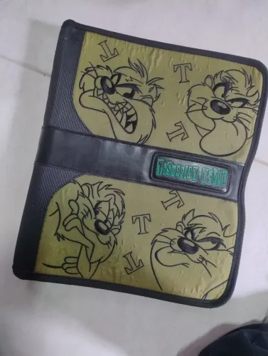 Fichário Taz mania antigo