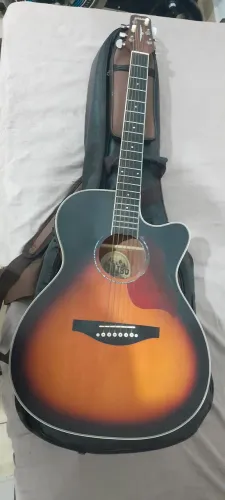 Violão Malibu