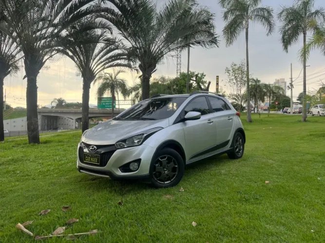 Hyundai HB20X Premium 1.6 Flex 16V Aut. 2015