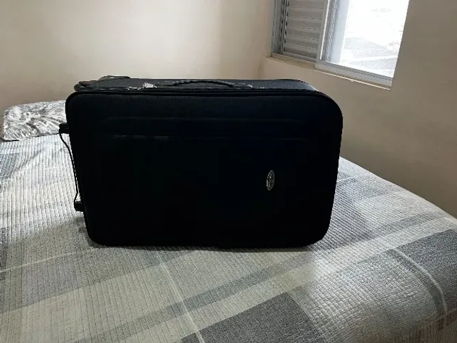 Mala para viagem grande 