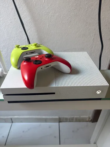 Xbox one s 1 TB