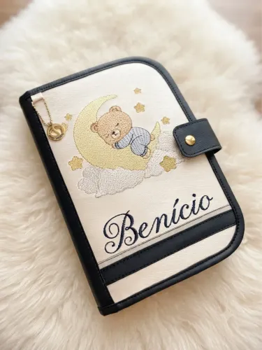 Capa porta documentos do bebê sintético