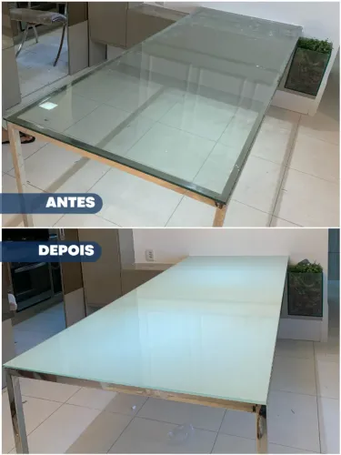 Adesivo efeito laqueado mesa de vidro