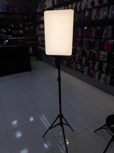 Ring Light Quadrada Com Tripe