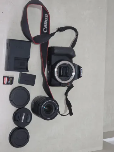 Canon sl3 mais lente 18-55mm