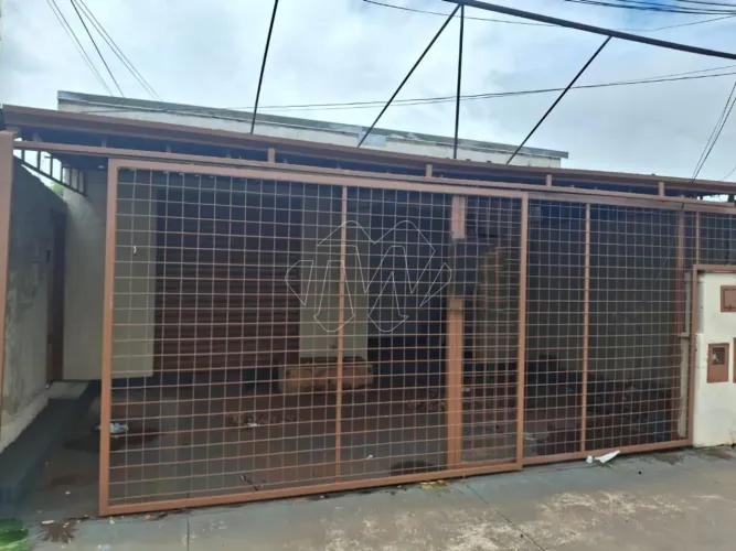 Locação de Comercial / Salão na cidade de Araraquara