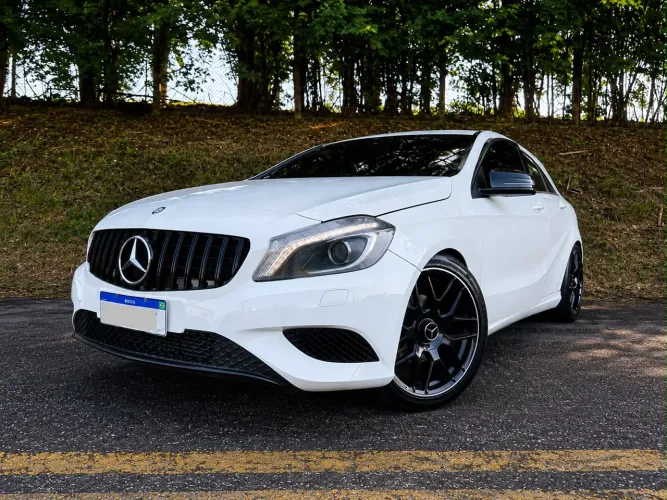Mercedes-Benz Classe A 200 1.6 TB 16V Style 156cv Aut. 2014