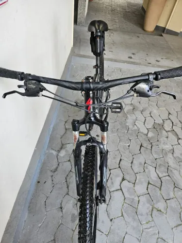 Bike Absolute Aro 29 Alumínio | Shimano Tourney | Freio a Disco | Quadro 19