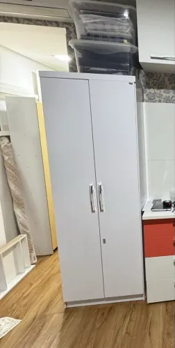 Armário multiuso