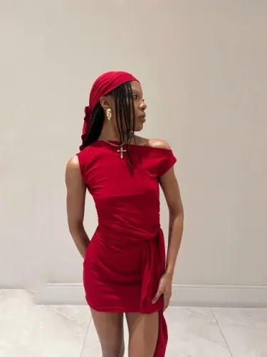 Vestido vermelho elegante