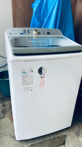 Máquina de lavar Panasonic 16kg