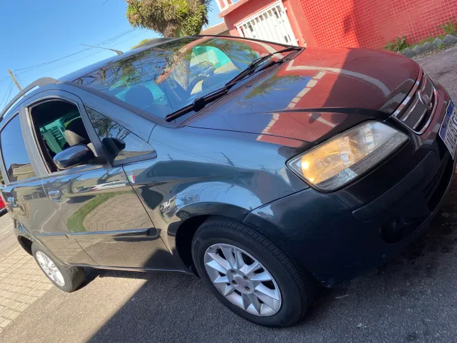 Fiat Idea ELX 1.4 MPI Fire Flex 8V 5P 2010