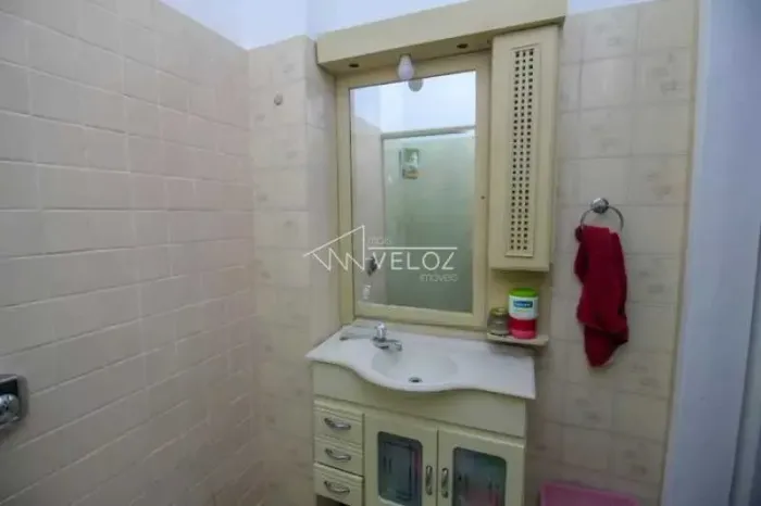 Apartamento : Padrão / Residencial / Glória