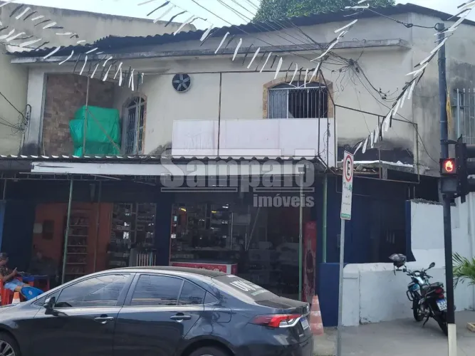 Terreno para venda com loja e casa antiga - centro de Campo Grande com 421m²