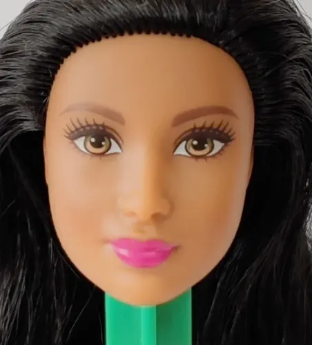 Cabeça Barbie Fashionista 34