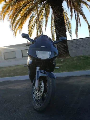 Honda CBR 600 F3 1997 - Mecânica Excelente