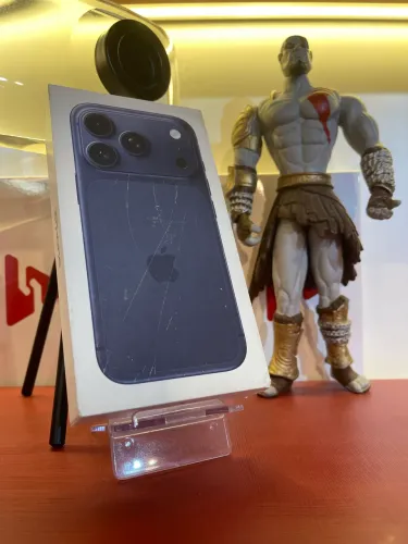 Novo lacrado iphone 17 pro 256giga azul