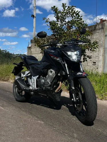 Honda CB 300f Twister Flex 2025
