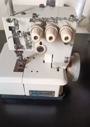 Máquina galoneira Bracob BC 2600-3