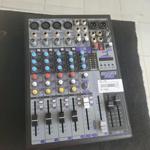 Mesa 8 canais Waldman - Disponível